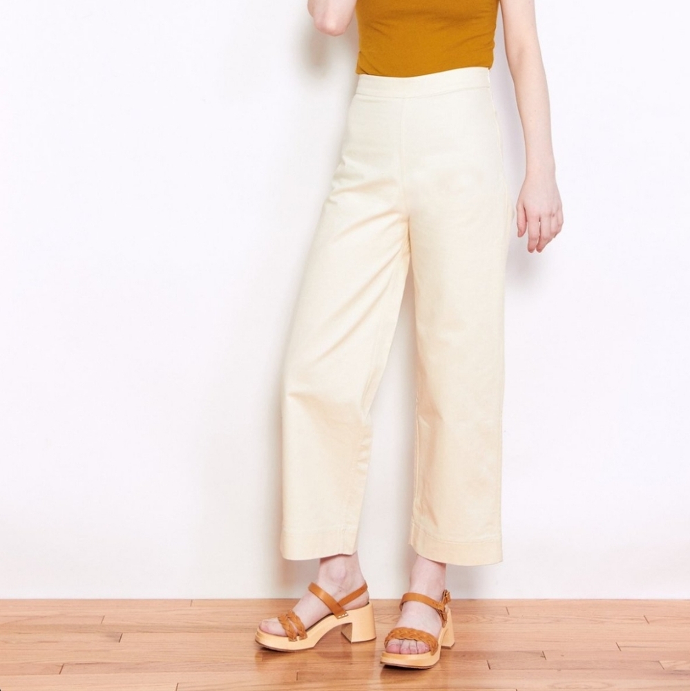 Ali Golden tan wide leg cotton pants size medium